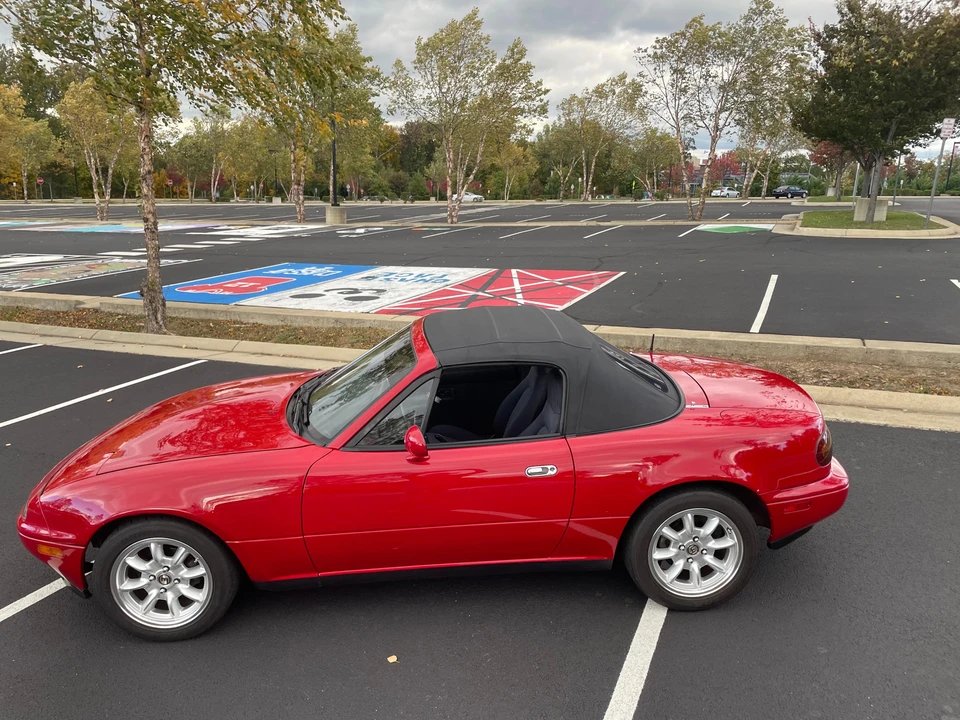 1992 Mazda NA MX-5 Miata - Image 8 of 31