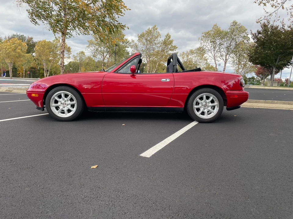 1992 Mazda NA MX-5 Miata - Image 18 of 31