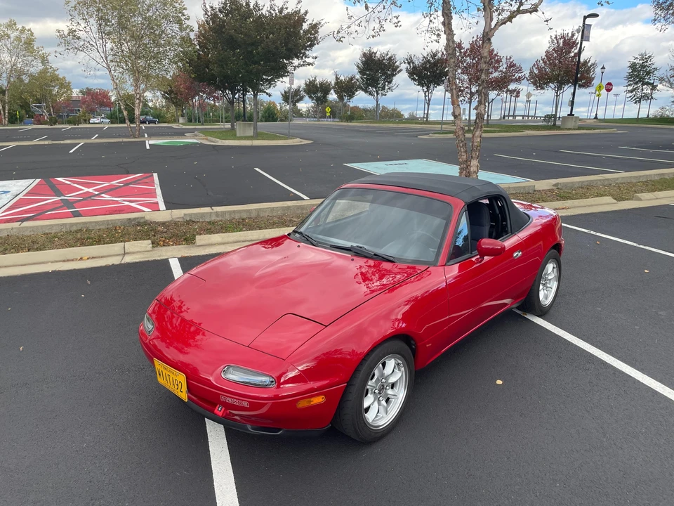 1992 Mazda NA MX-5 Miata - Image 17 of 31