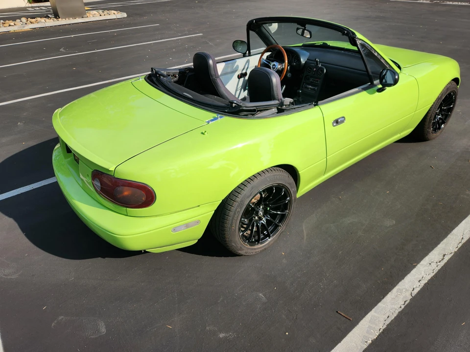 1992 Mazda NA MX-5 Miata - Image 17 of 31