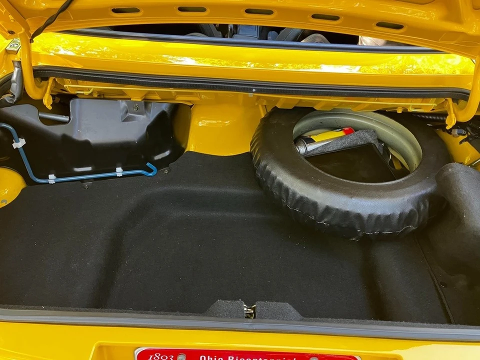 1992 Mazda NA MX-5 Miata - Image 7 of 9