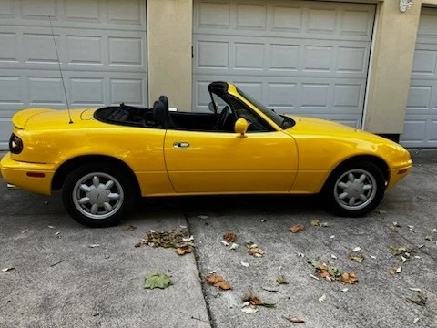 1992 Mazda NA MX-5 Miata - Image 5 of 9
