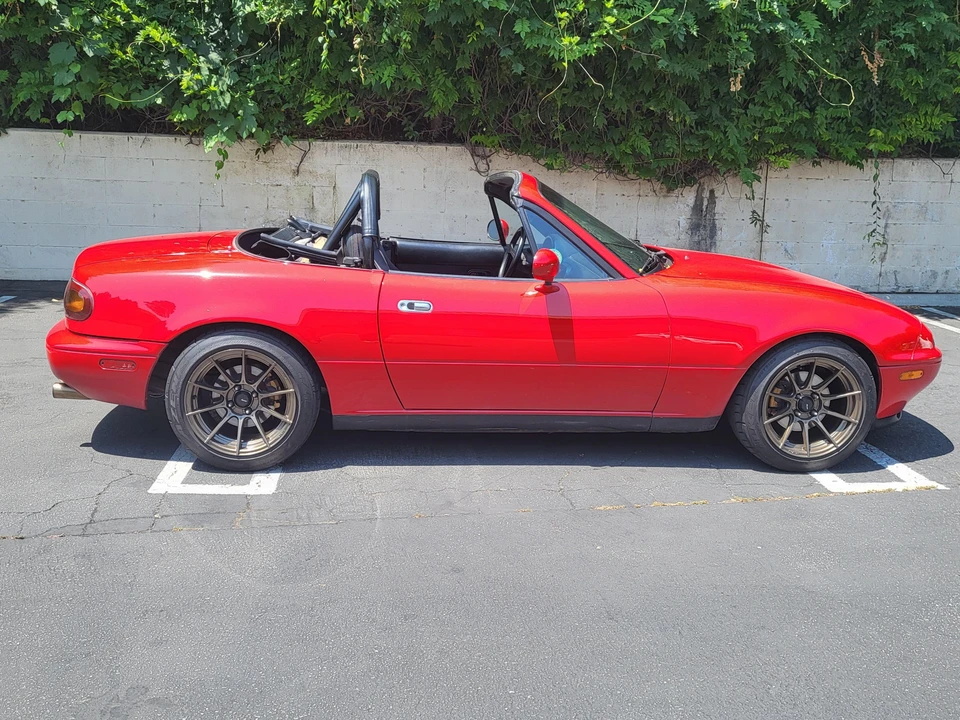 1992 Mazda NA MX-5 Miata - Image 8 of 31