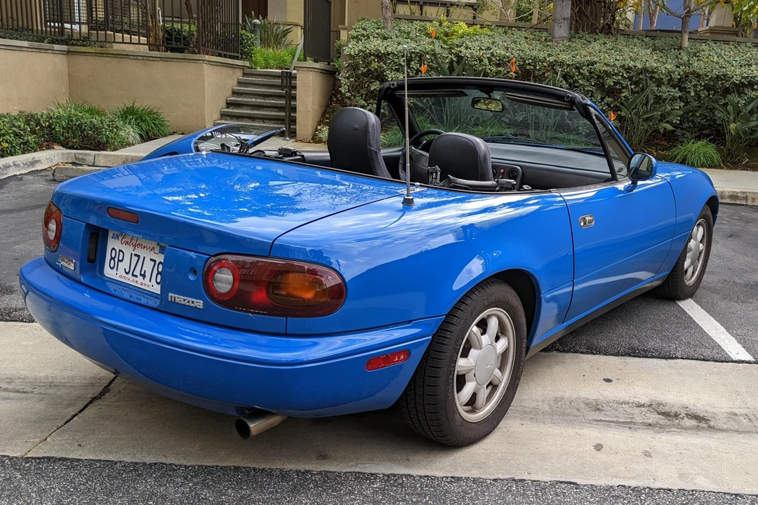 1992 Mazda NA MX-5 Miata - Image 4 of 31