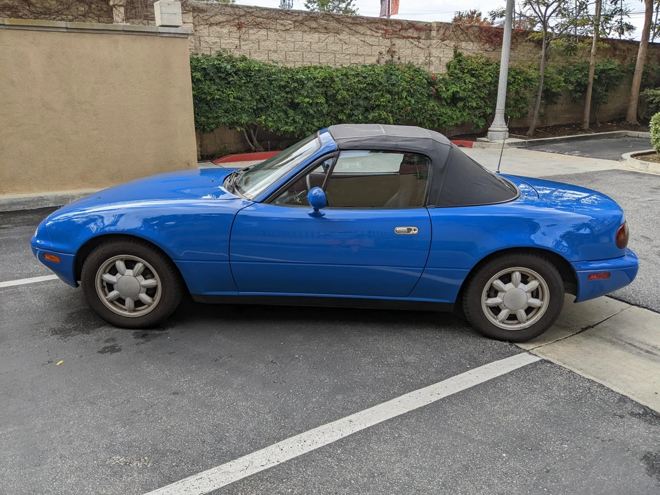1992 Mazda NA MX-5 Miata - Image 8 of 31