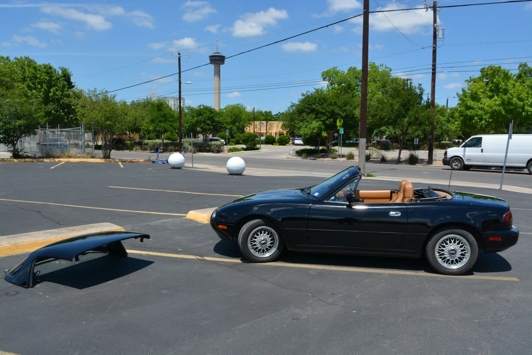 1992 Mazda NA MX-5 Miata - Image 28 of 31