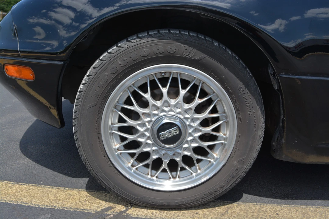 1992 Mazda NA MX-5 Miata - Image 26 of 31