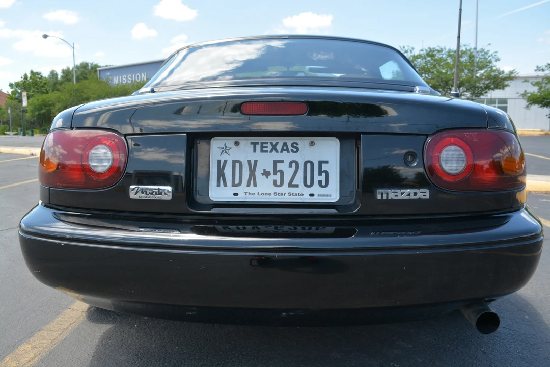 1992 Mazda NA MX-5 Miata - Image 22 of 31