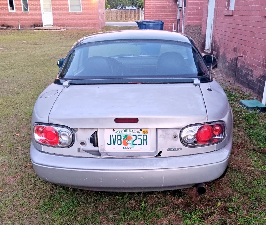 1992 Mazda NA MX-5 Miata - Image 2 of 5