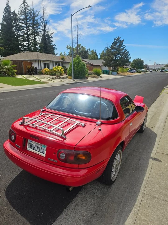 1992 Mazda NA MX-5 Miata - Image 6 of 12