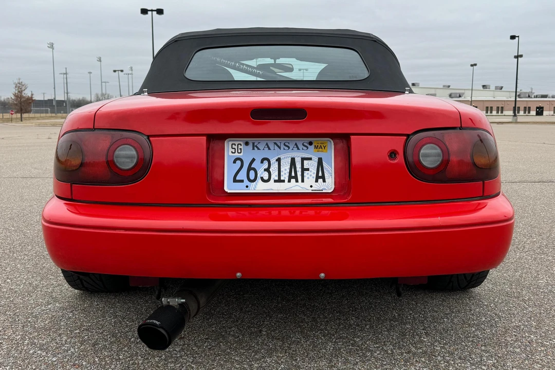 1992 Mazda NA MX-5 Miata - Image 5 of 31