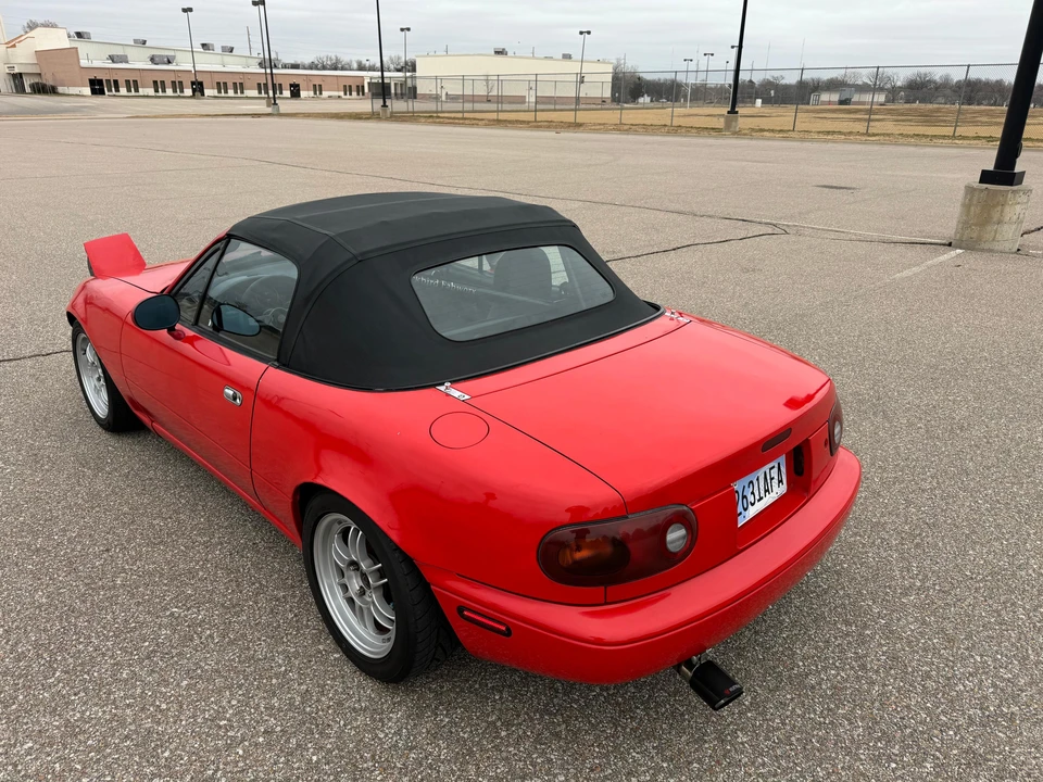 1992 Mazda NA MX-5 Miata - Image 26 of 31