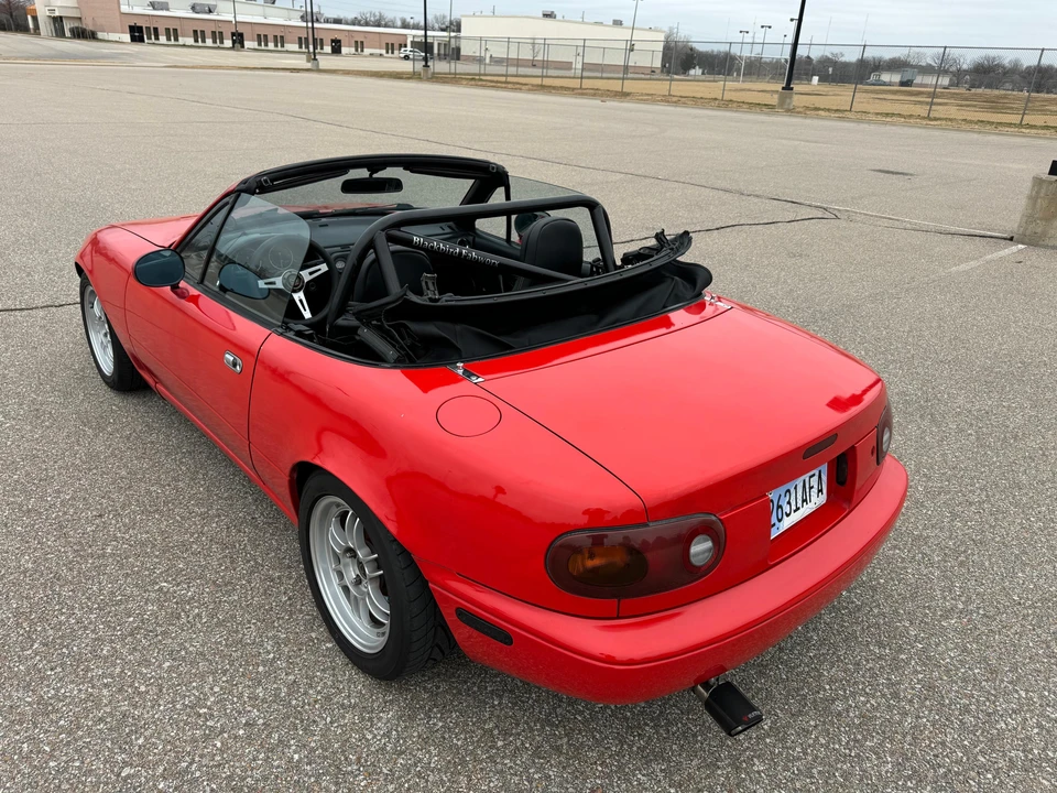 1992 Mazda NA MX-5 Miata - Image 9 of 31