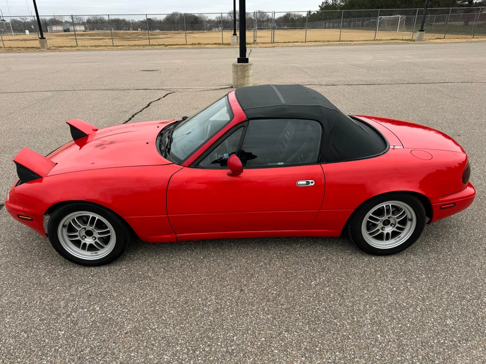 1992 Mazda NA MX-5 Miata - Image 23 of 31