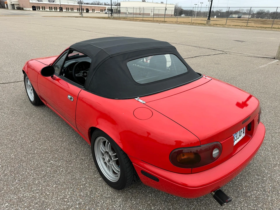 1992 Mazda NA MX-5 Miata - Image 27 of 31