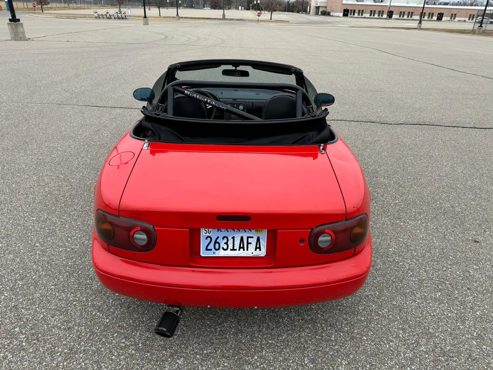 1992 Mazda NA MX-5 Miata - Image 10 of 31