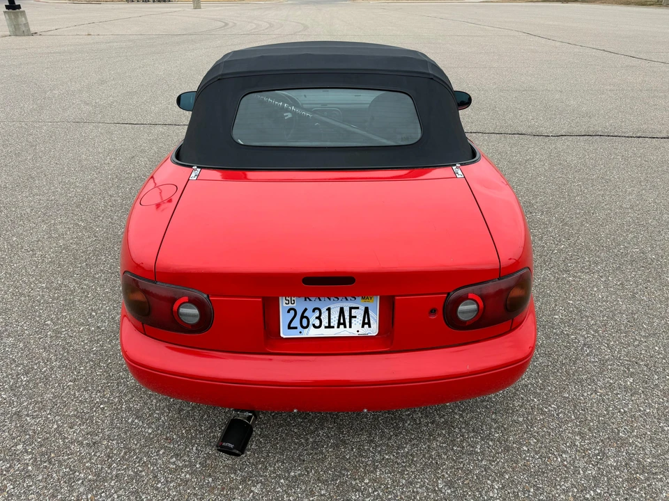 1992 Mazda NA MX-5 Miata - Image 28 of 31
