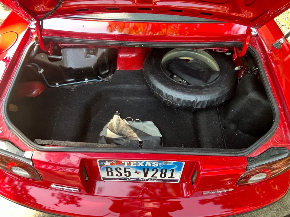 1992 Mazda NA MX-5 Miata - Image 9 of 21