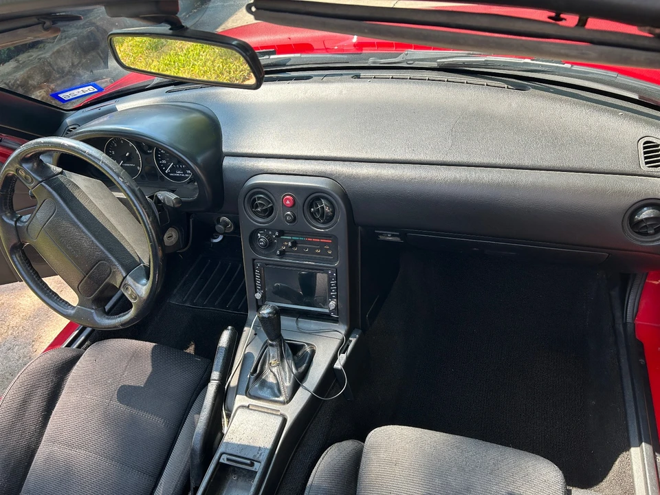 1992 Mazda NA MX-5 Miata - Image 19 of 21