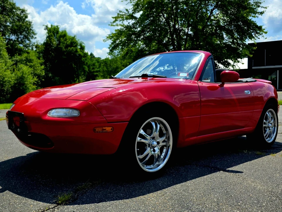 1992 Mazda NA MX-5 Miata - Image 6 of 31