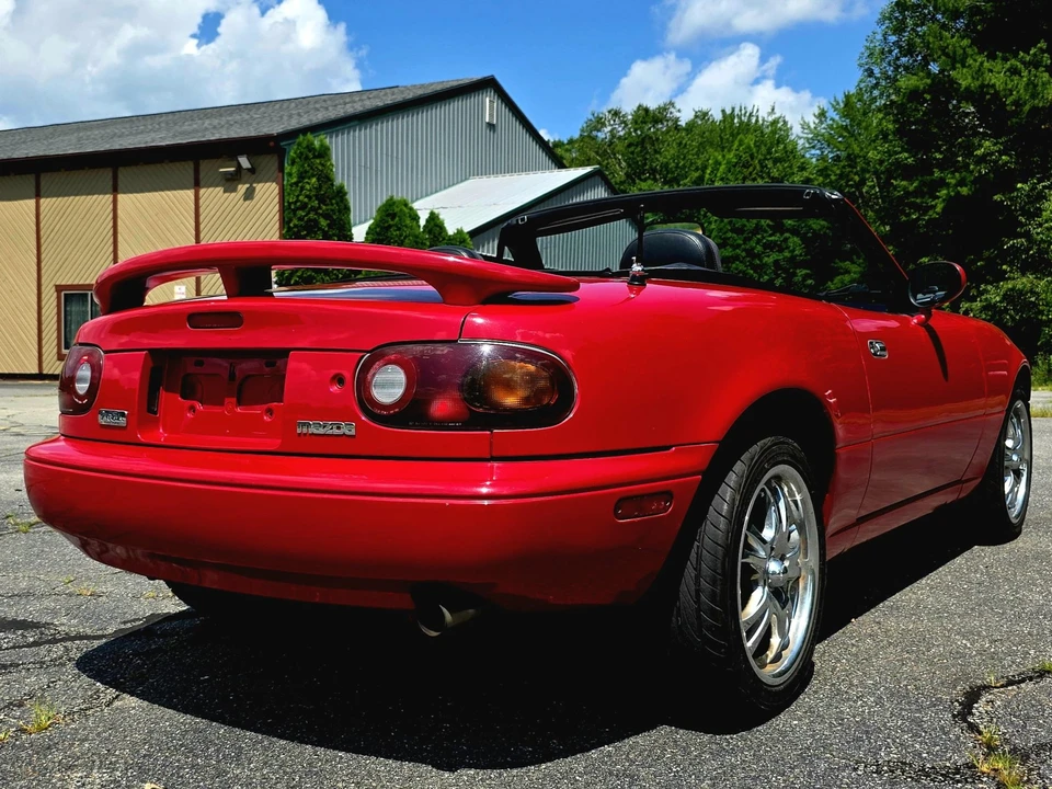 1992 Mazda NA MX-5 Miata - Image 15 of 31
