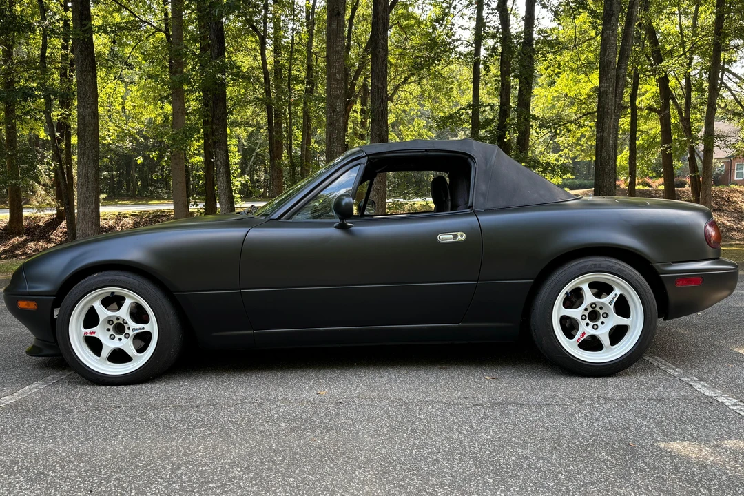 1992 Mazda NA MX-5 Miata - Image 19 of 31