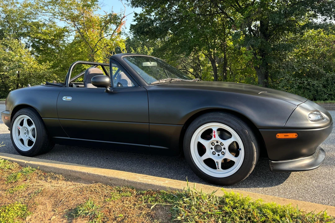 1992 Mazda NA MX-5 Miata - Image 13 of 31