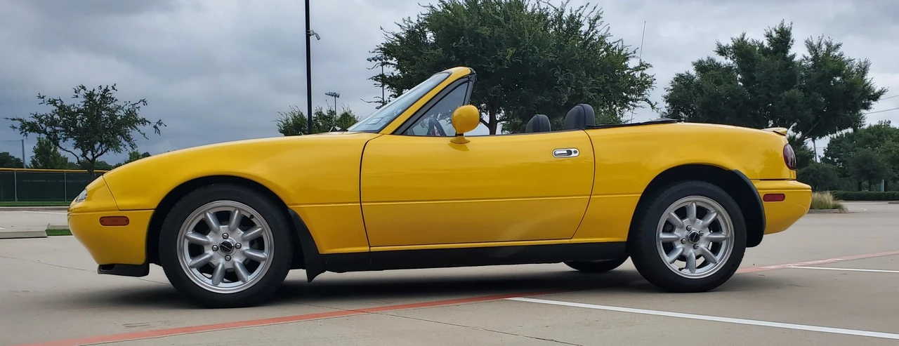 1992 Mazda NA MX-5 Miata - Image 5 of 31