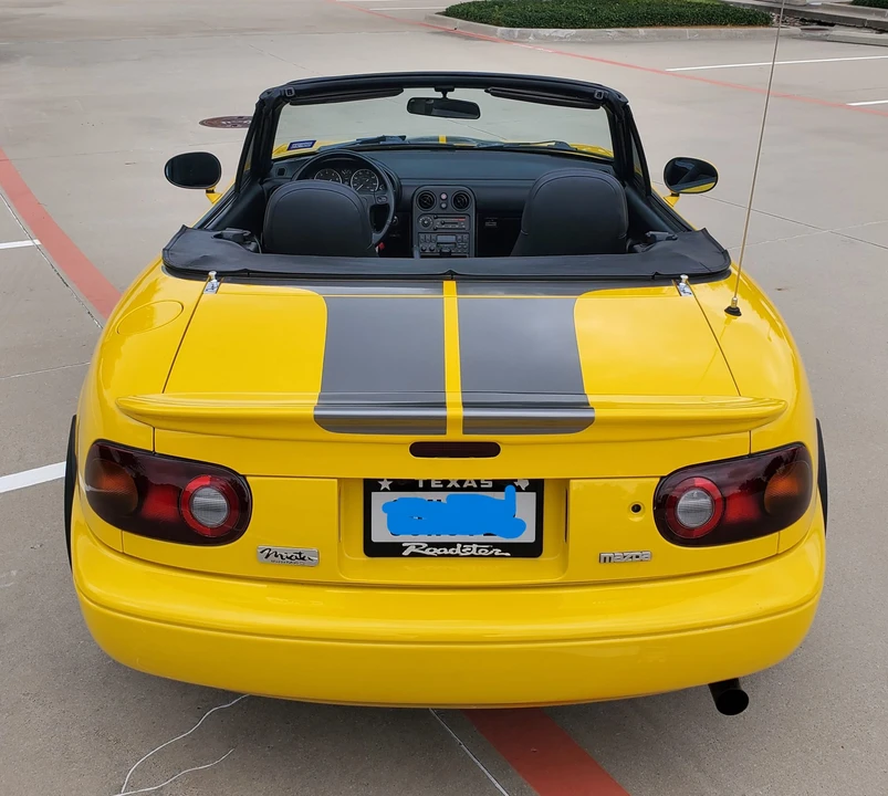 1992 Mazda NA MX-5 Miata - Image 9 of 31