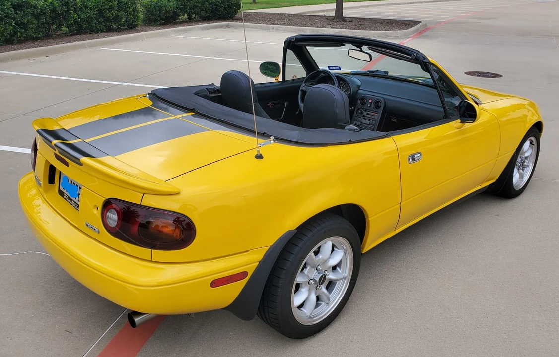 1992 Mazda NA MX-5 Miata - Image 10 of 31