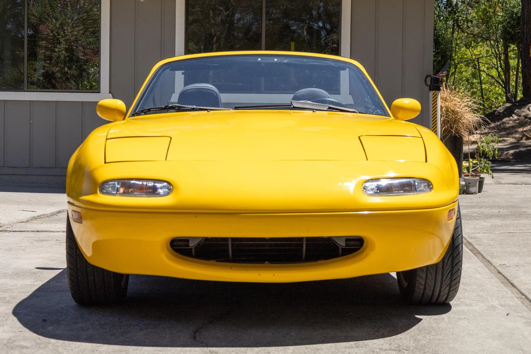 1992 Mazda NA MX-5 Miata - Image 2 of 31