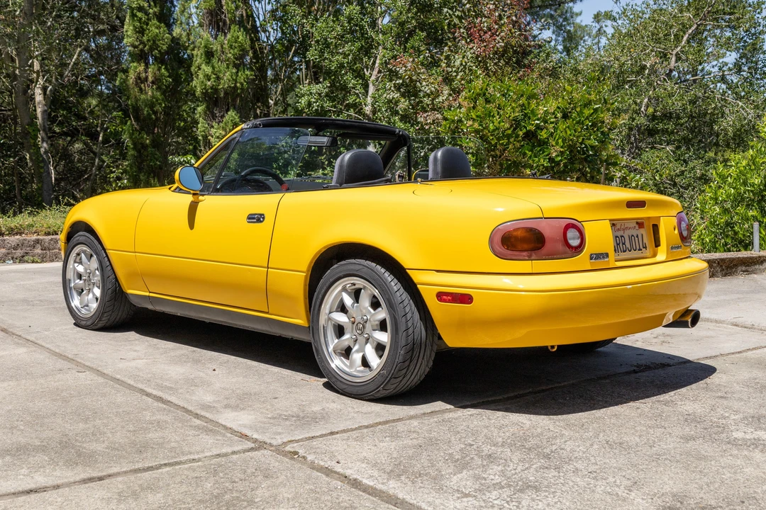1992 Mazda NA MX-5 Miata - Image 15 of 31
