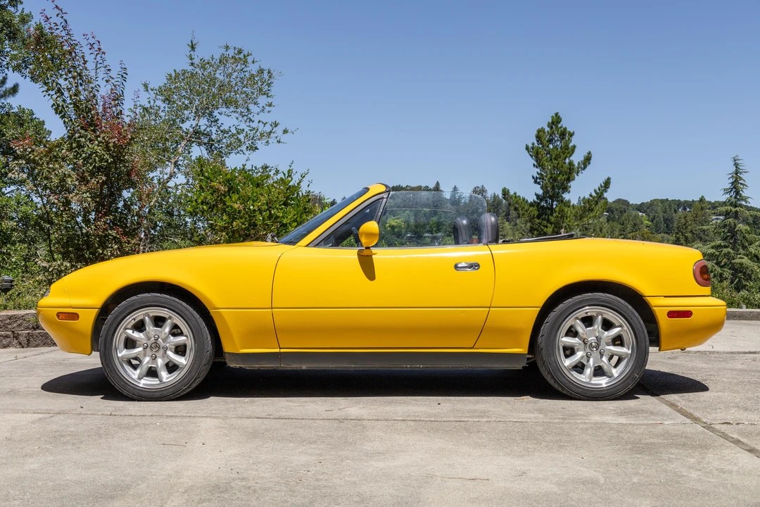 1992 Mazda NA MX-5 Miata - Image 3 of 31