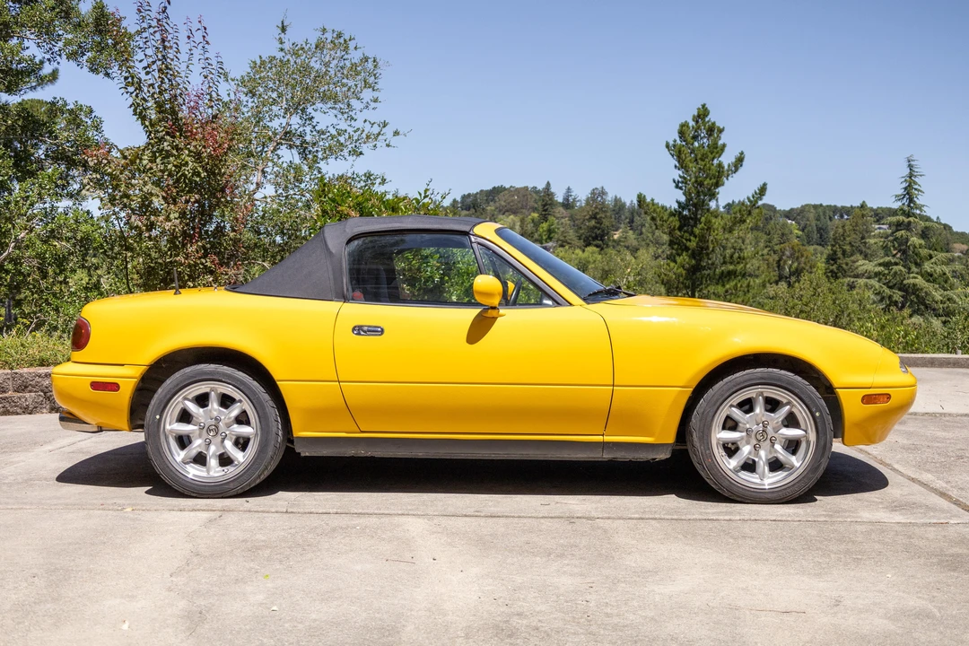 1992 Mazda NA MX-5 Miata - Image 12 of 31