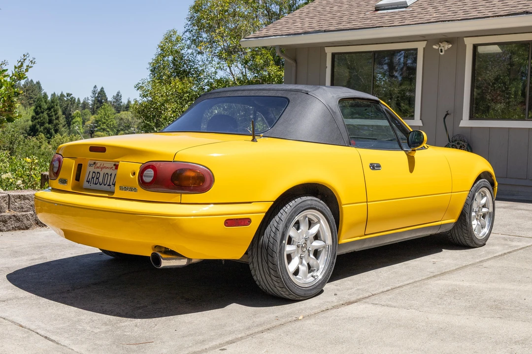 1992 Mazda NA MX-5 Miata - Image 11 of 31