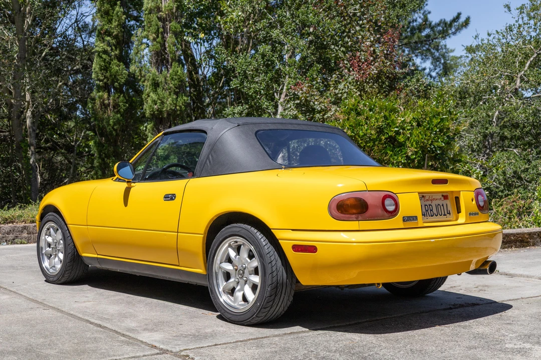 1992 Mazda NA MX-5 Miata - Image 9 of 31