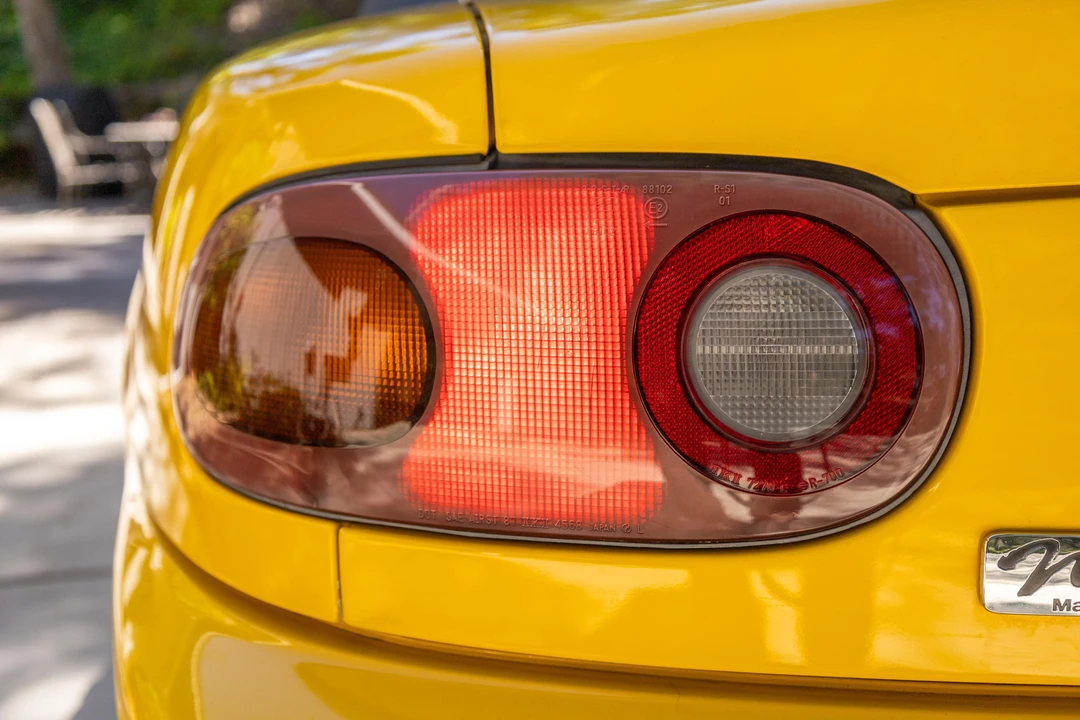 1992 Mazda NA MX-5 Miata - Image 29 of 31