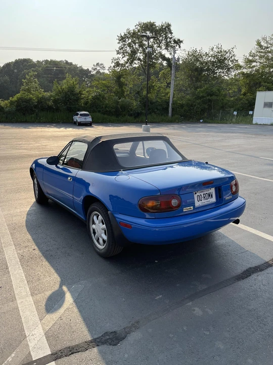 1992 Mazda NA MX-5 Miata - Image 9 of 31