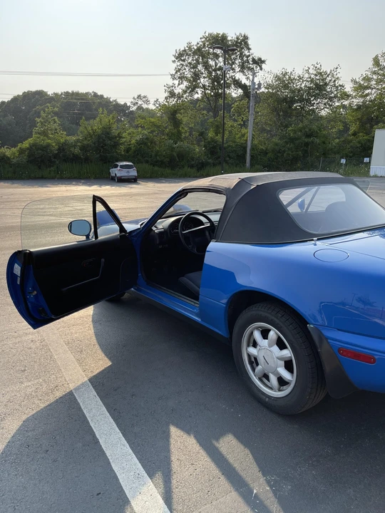 1992 Mazda NA MX-5 Miata - Image 21 of 31