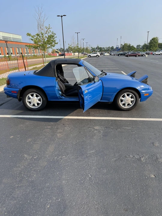 1992 Mazda NA MX-5 Miata - Image 19 of 31