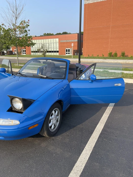 1992 Mazda NA MX-5 Miata - Image 17 of 31