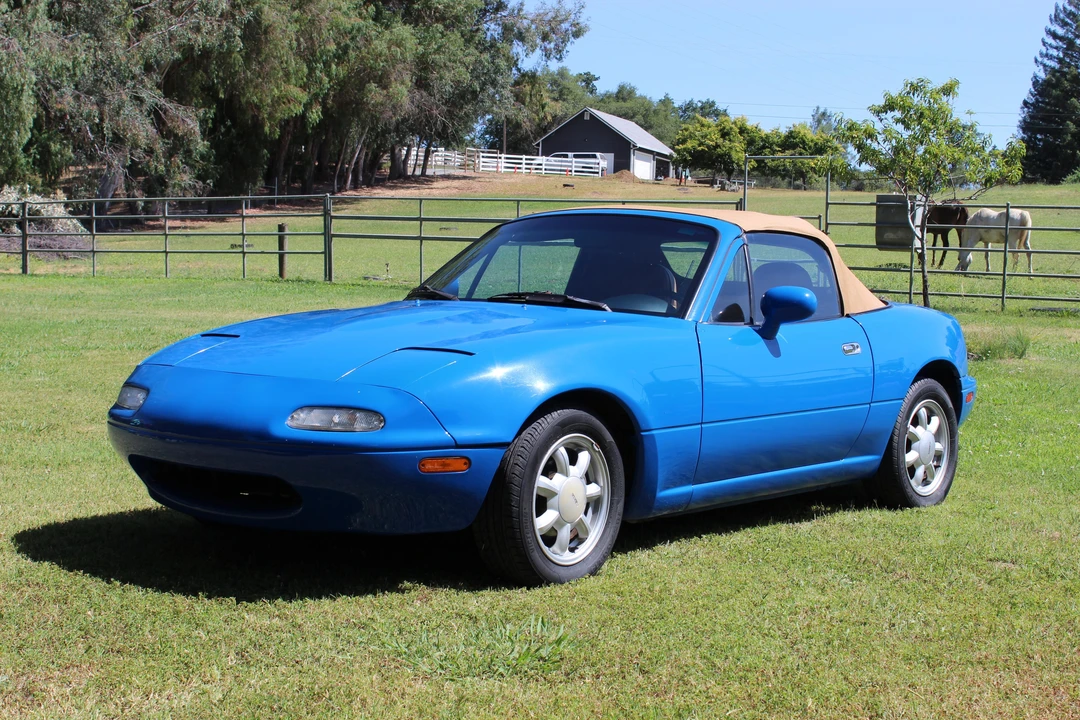 1992 Mazda NA MX-5 Miata - Image 10 of 21