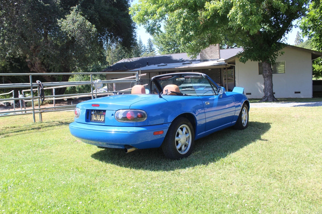 1992 Mazda NA MX-5 Miata - Image 19 of 21