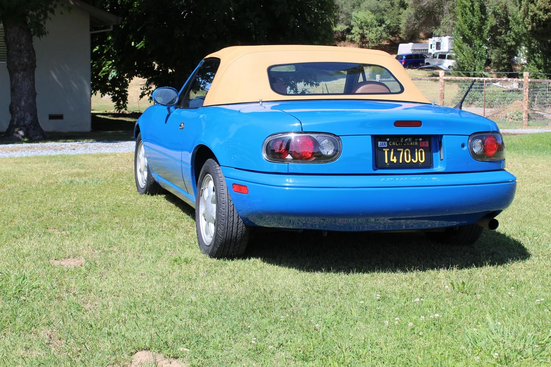 1992 Mazda NA MX-5 Miata - Image 17 of 21