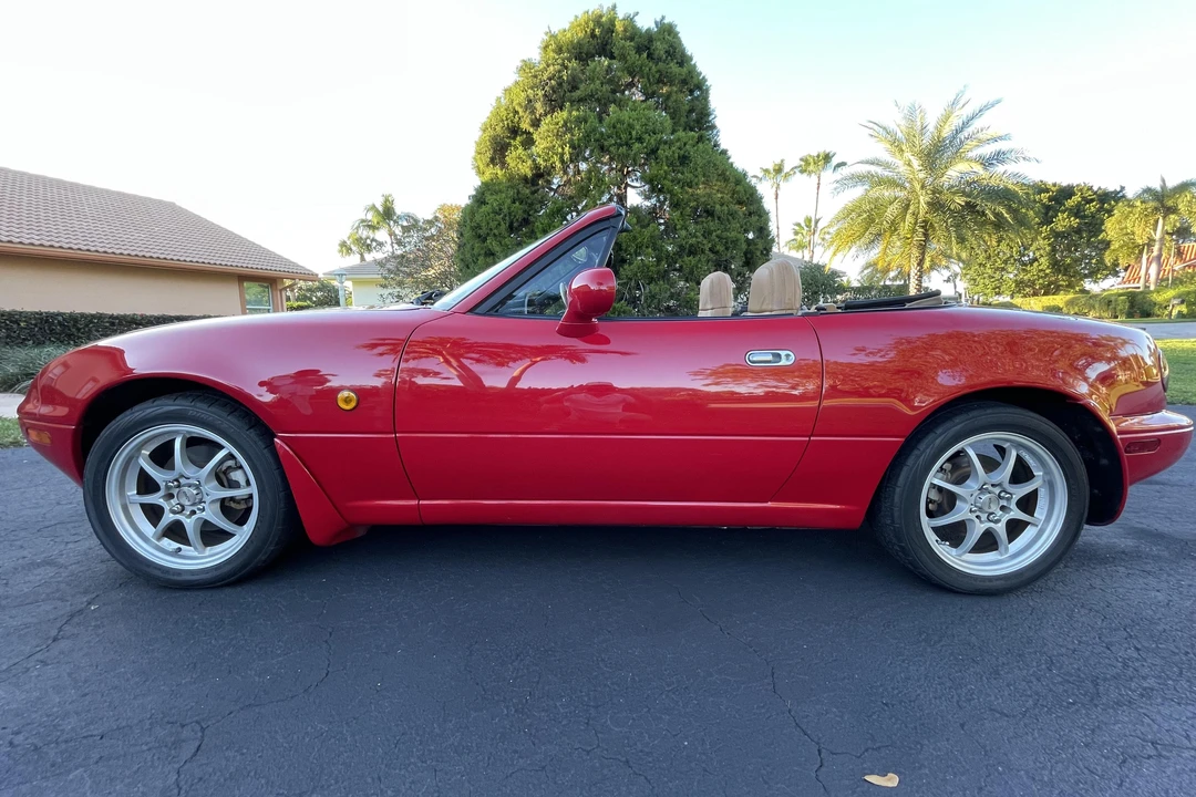 1992 Mazda NA MX-5 Miata - Image 3 of 5