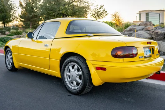 1992 Mazda NA MX-5 Miata - Image 3 of 31