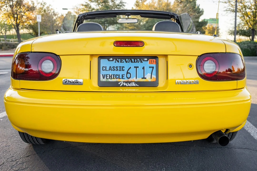 1992 Mazda NA MX-5 Miata - Image 7 of 31