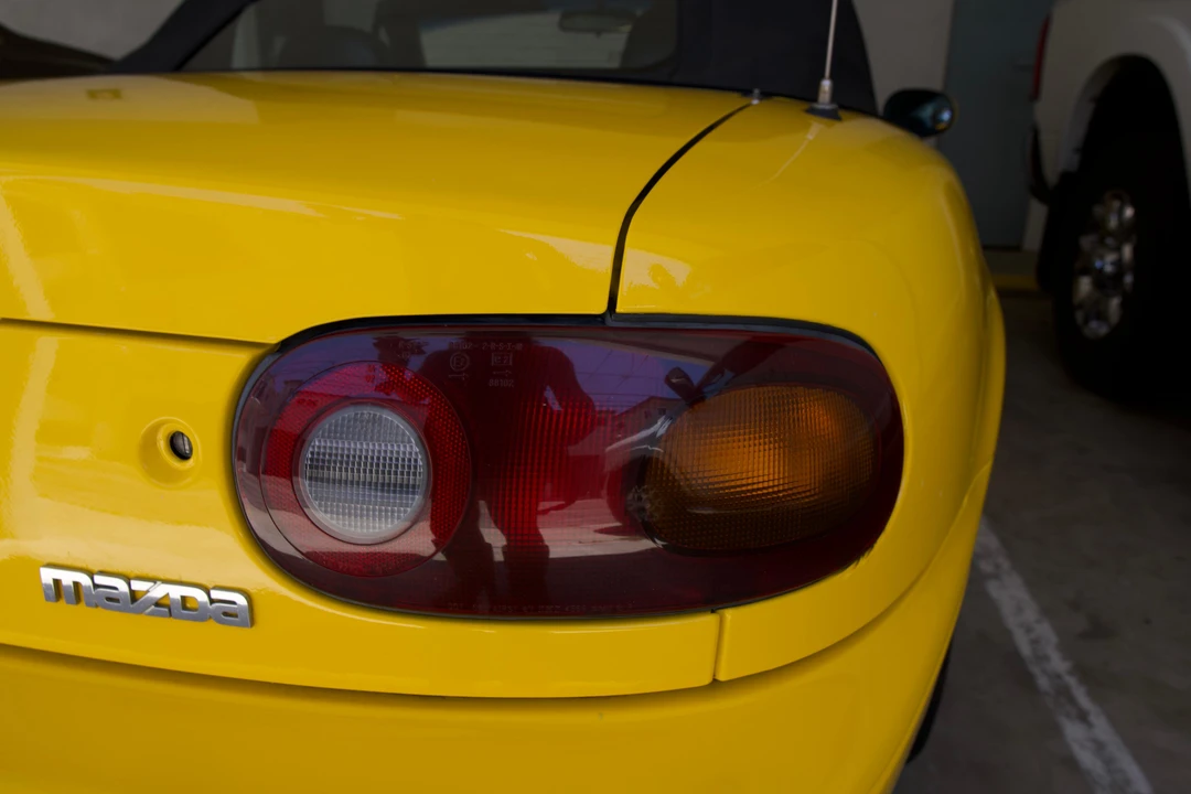 1992 Mazda NA MX-5 Miata - Image 22 of 31