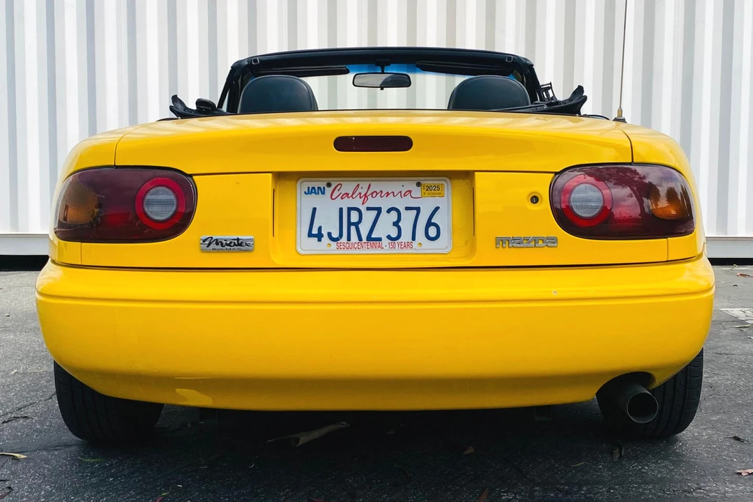 1992 Mazda NA MX-5 Miata - Image 5 of 31