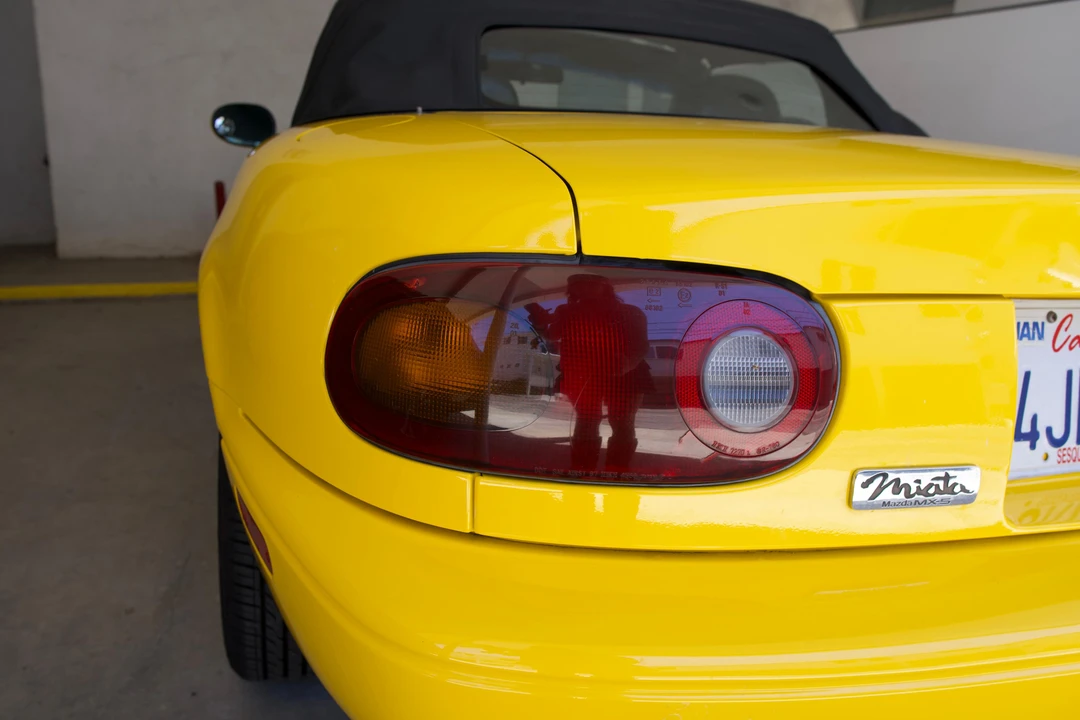 1992 Mazda NA MX-5 Miata - Image 20 of 31